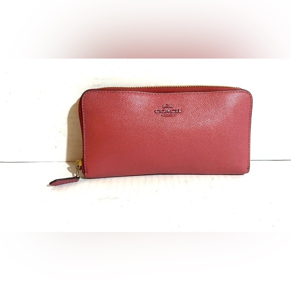 Coach vintage Pink Leather Wallet - Picture 1 of 6